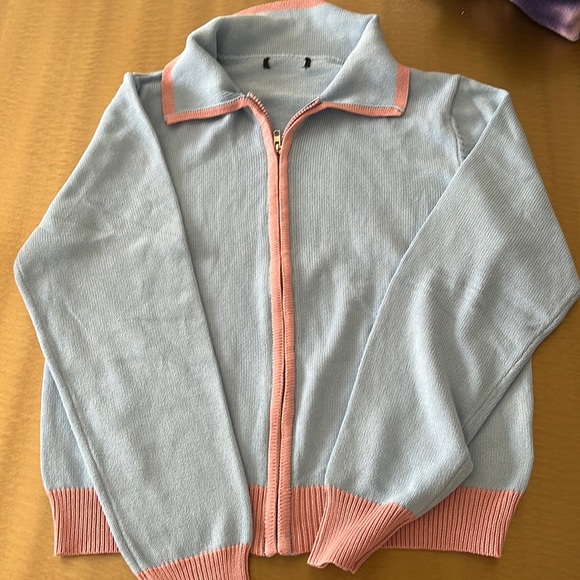 Tops - Blue And Pink Knitwork Zipper Sweatshirt
